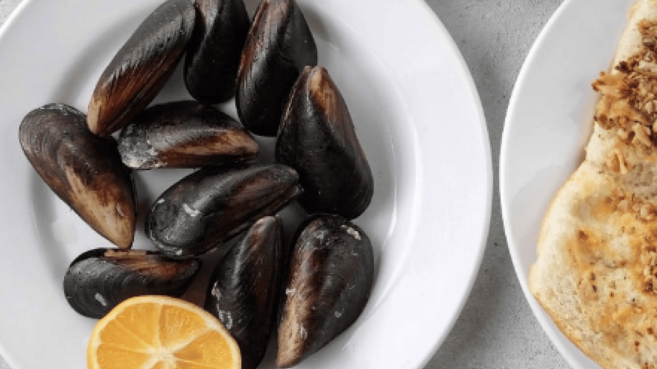 Foto - Yemek yiyen herkes tedirgin: Gıda zehirlenme vakaları artıyor! Hangi yiyecekler daha sağlıklı, daha riskli açıklandı