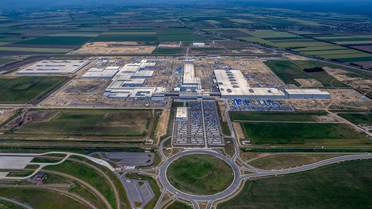Foto - Yeni BMW iX3 batarya rekoru kırdı: Alman otomobil üreticisi piyasayı altüst etti! Rakiplere karşı adeta savaş açtığını ilan etti