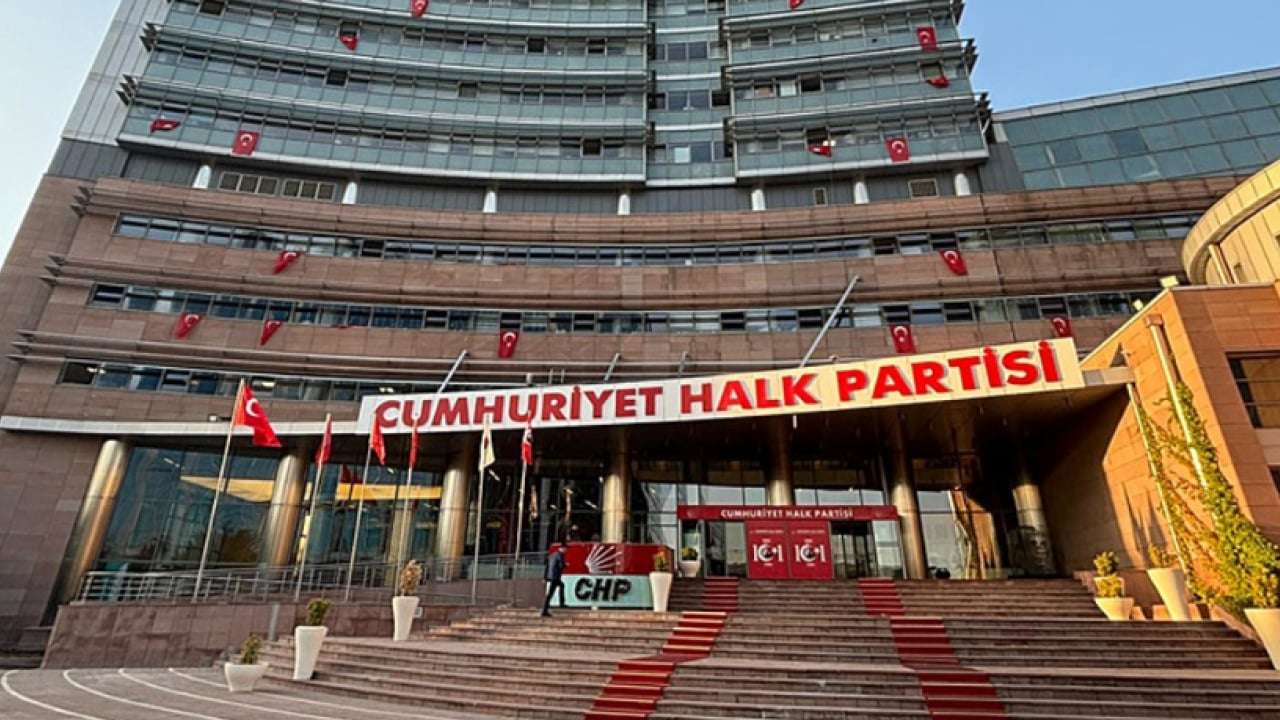 Foto - Yeni CHP'nin ilk sınavı: Rüşvet fezlekeleri!