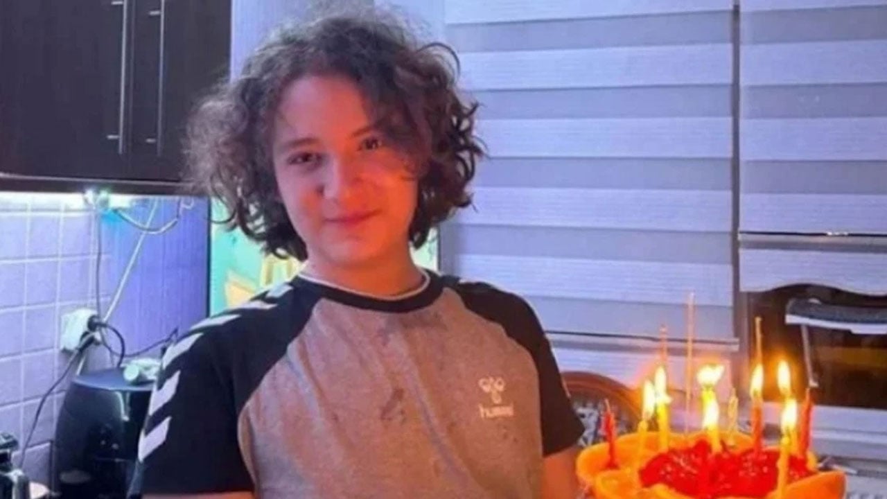 Foto - Yeni detay ağızları açık bıraktı! Maraş'taki okul katliamcısı, saldırı sırasında...