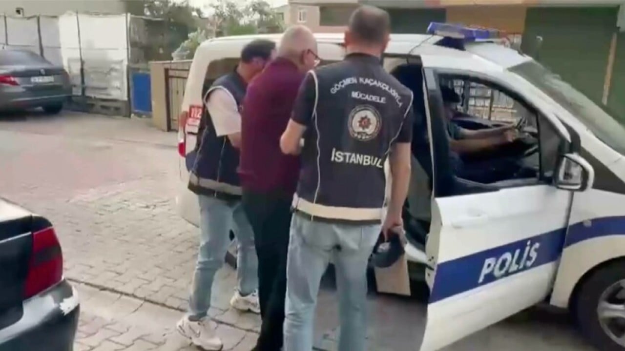 Foto - Yeni gün operasyonla başladı: Onlarca gözaltı var