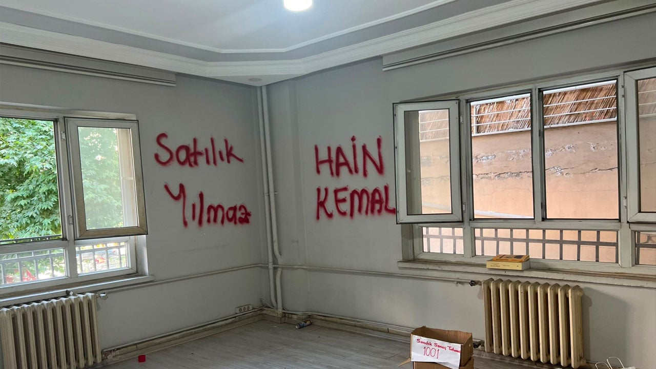 Foto - Yeni il başkanı gözlerine inanamadı: CHP Batman’da şok manzara!