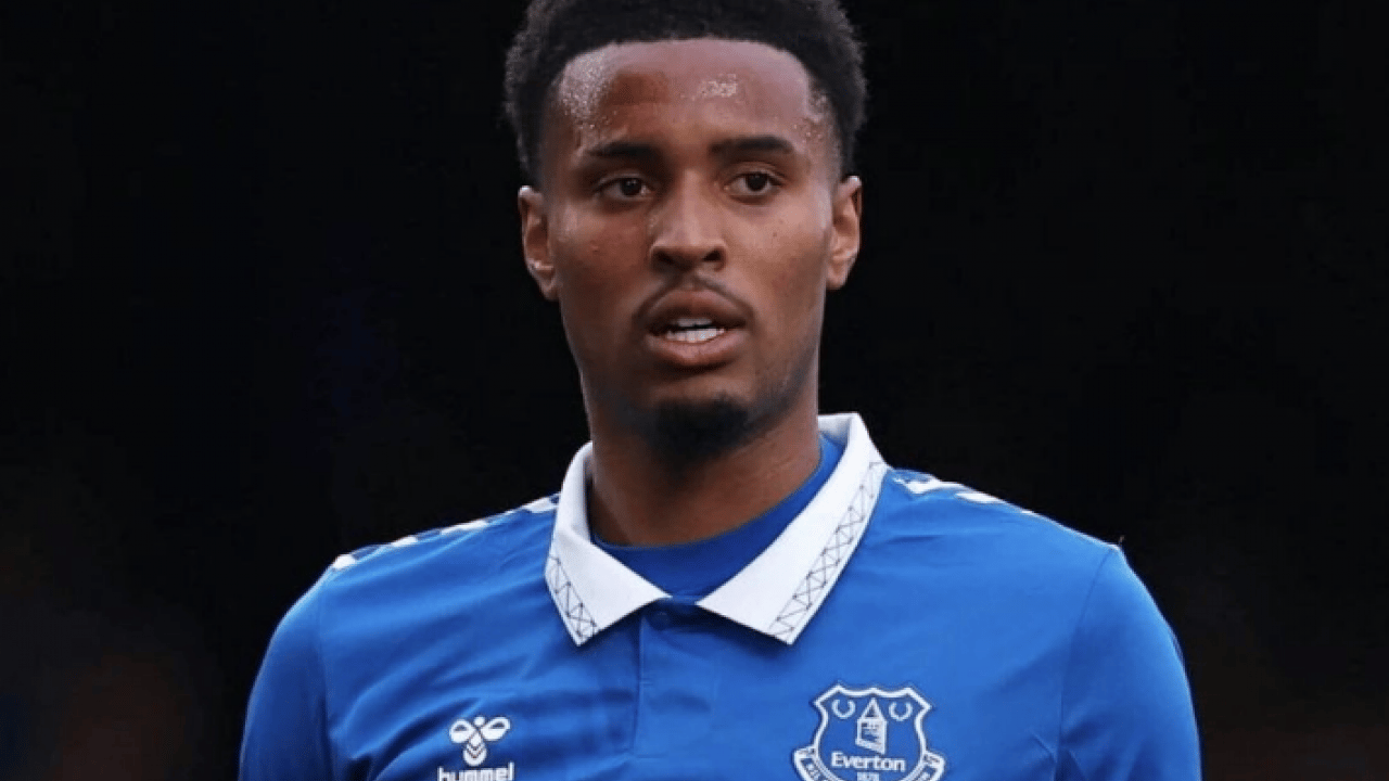 Yeni isimler çıkmaya başladı! Fenerbahçe forvette kalite düşürdü, Tedesco düğmeye bastı!