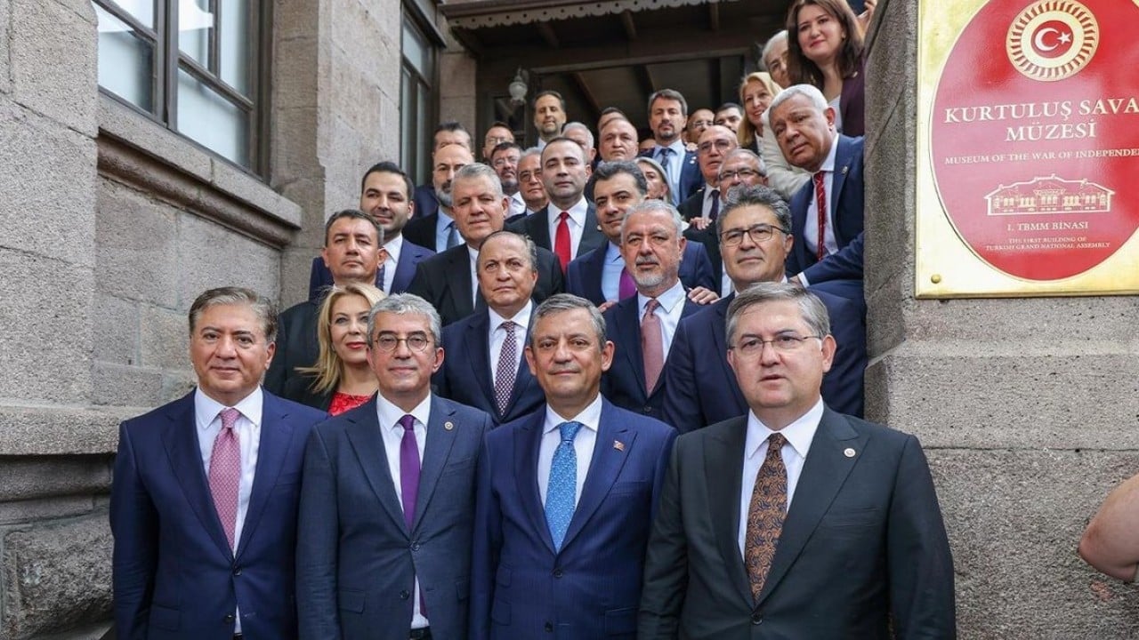 Foto - Yeni Parti'ye 10 vekil daha katılacak iddiası!