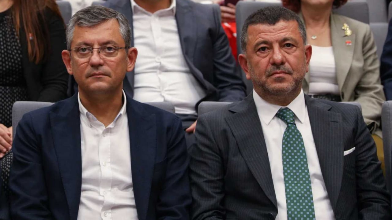 Foto - Yeni partiye tartışmalı başlangıç! Kurucular listesi gündemde: Şaibeli isimler bir arada!