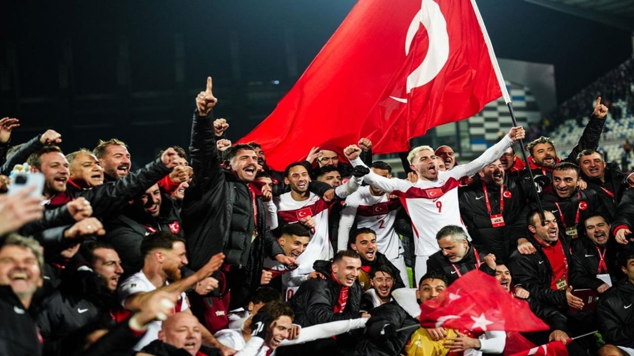 Yeni sezonda ortalık resmen yangın yerine dönecek! Fenerbahçe milli yıldızı da alıyor