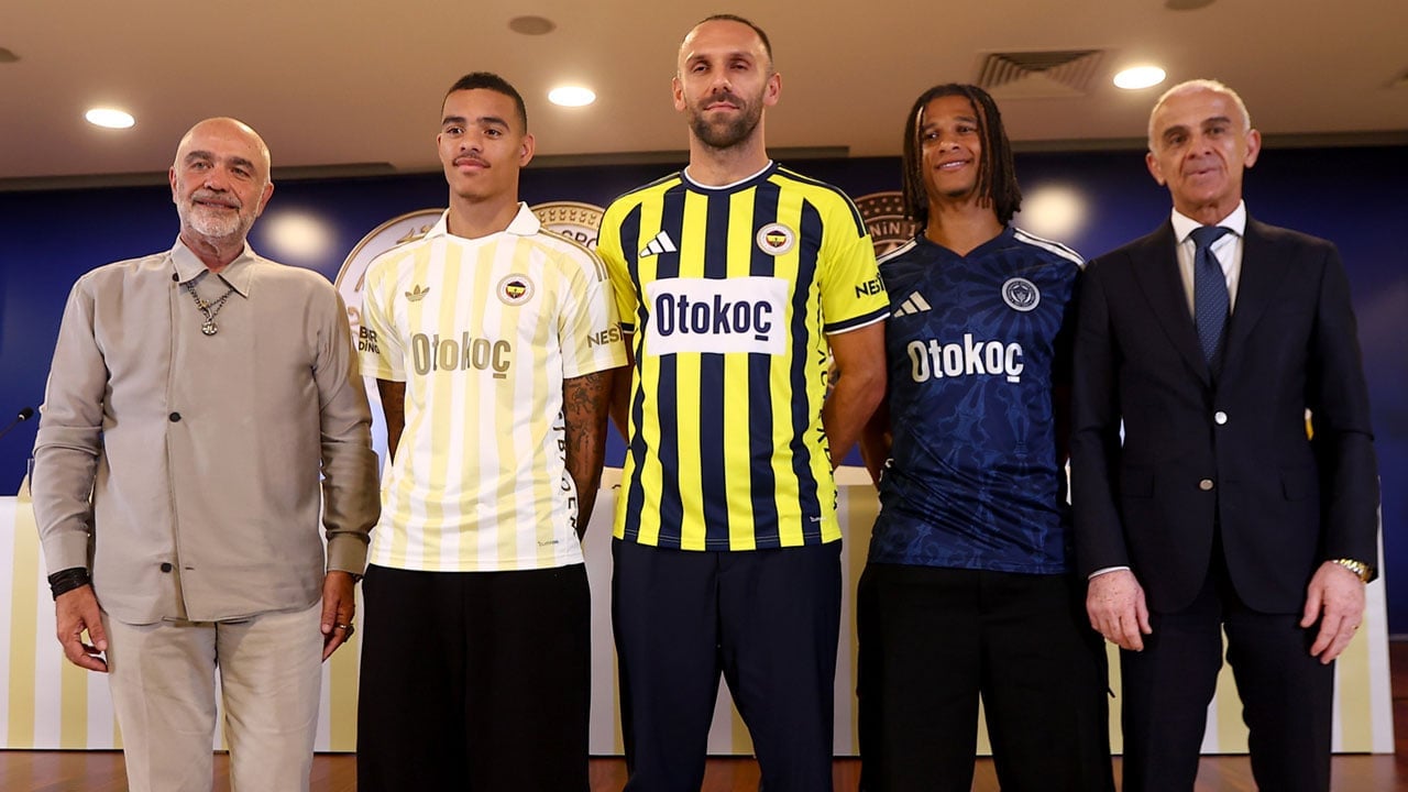 Foto - Yeni transferler tanıtıldı: Fenerbahçe'de imza şov