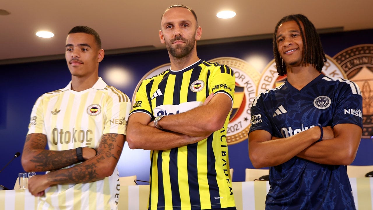 Foto - Yeni transferler tanıtıldı: Fenerbahçe'de imza şov