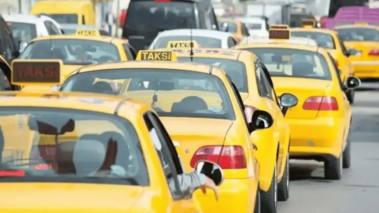Foto - Ankara'da taksiye zam! İndi bindi ücretlerinde rekor artış!