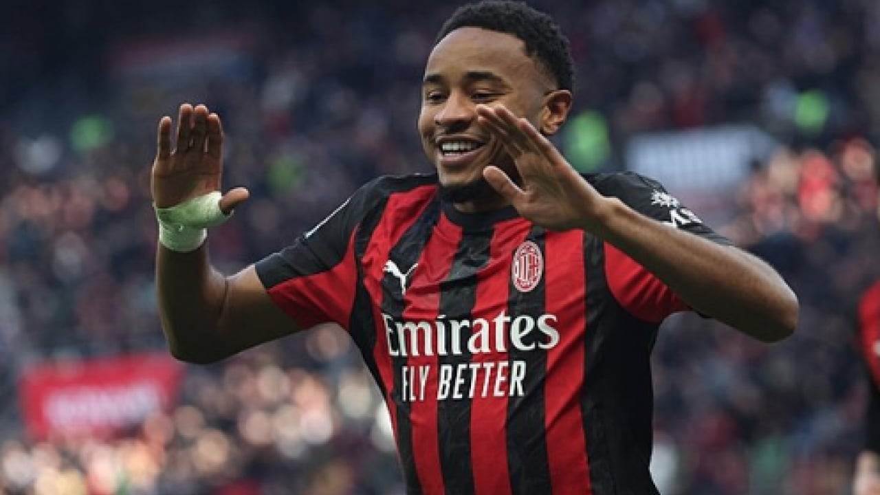 Foto - Yeni yılın ilk bombasını Steven Saran patlatacak! Bu sefer durum çok ama çok ciddi...