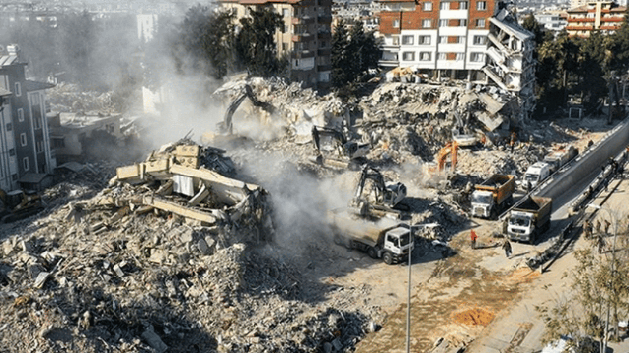 Foto - Yeniden inşa için rekor kaynak: Dış finansman 8,7 milyar dolara dayandı