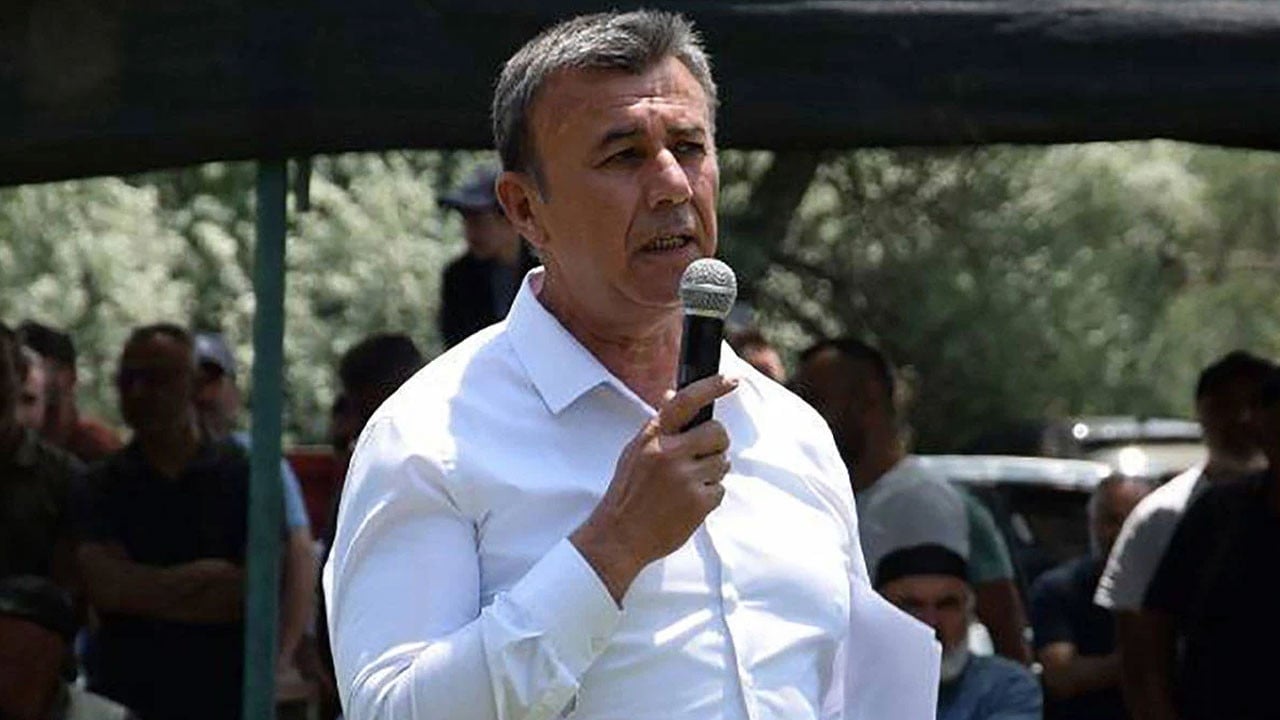 Foto - Yeniden Refah Partisi’nde bir garip olay! Belediye başkanı hemen AK Parti’ye geçti