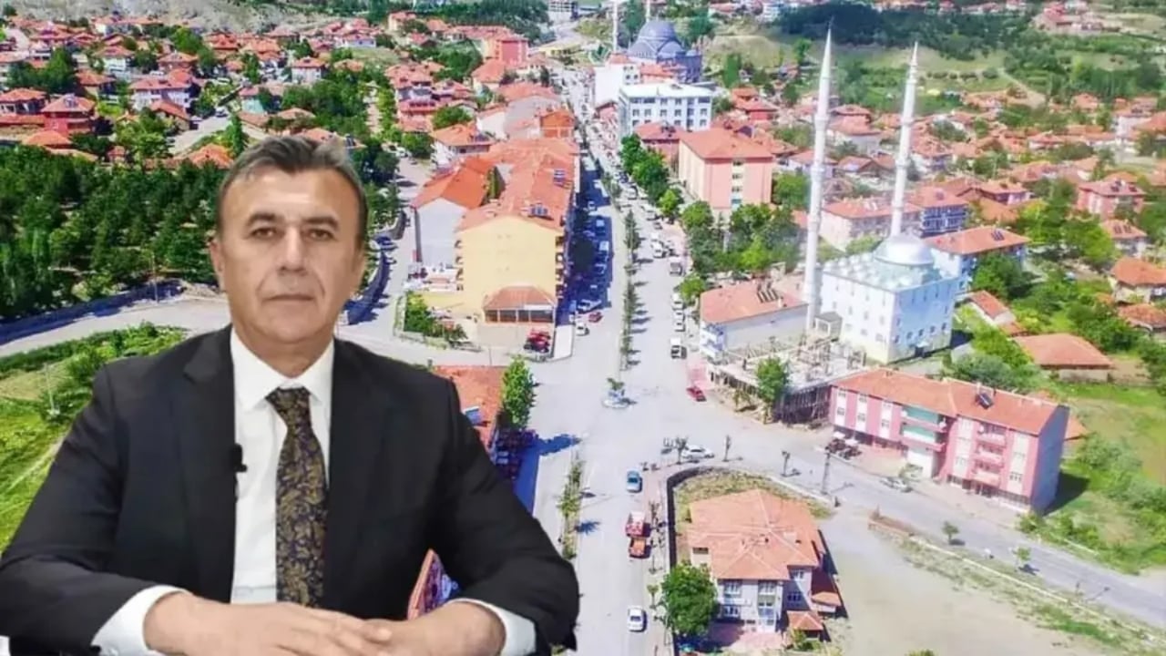 Foto - Yeniden Refah Partisi’nde bir garip olay! Belediye başkanı hemen AK Parti’ye geçti