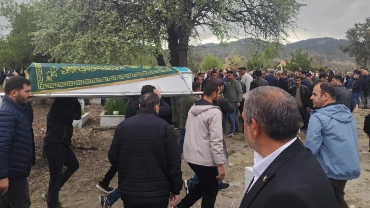 Foto - Yeniden Refah Partisi'ni sarsan gelişme: Sırtından vurularak öldürüldü