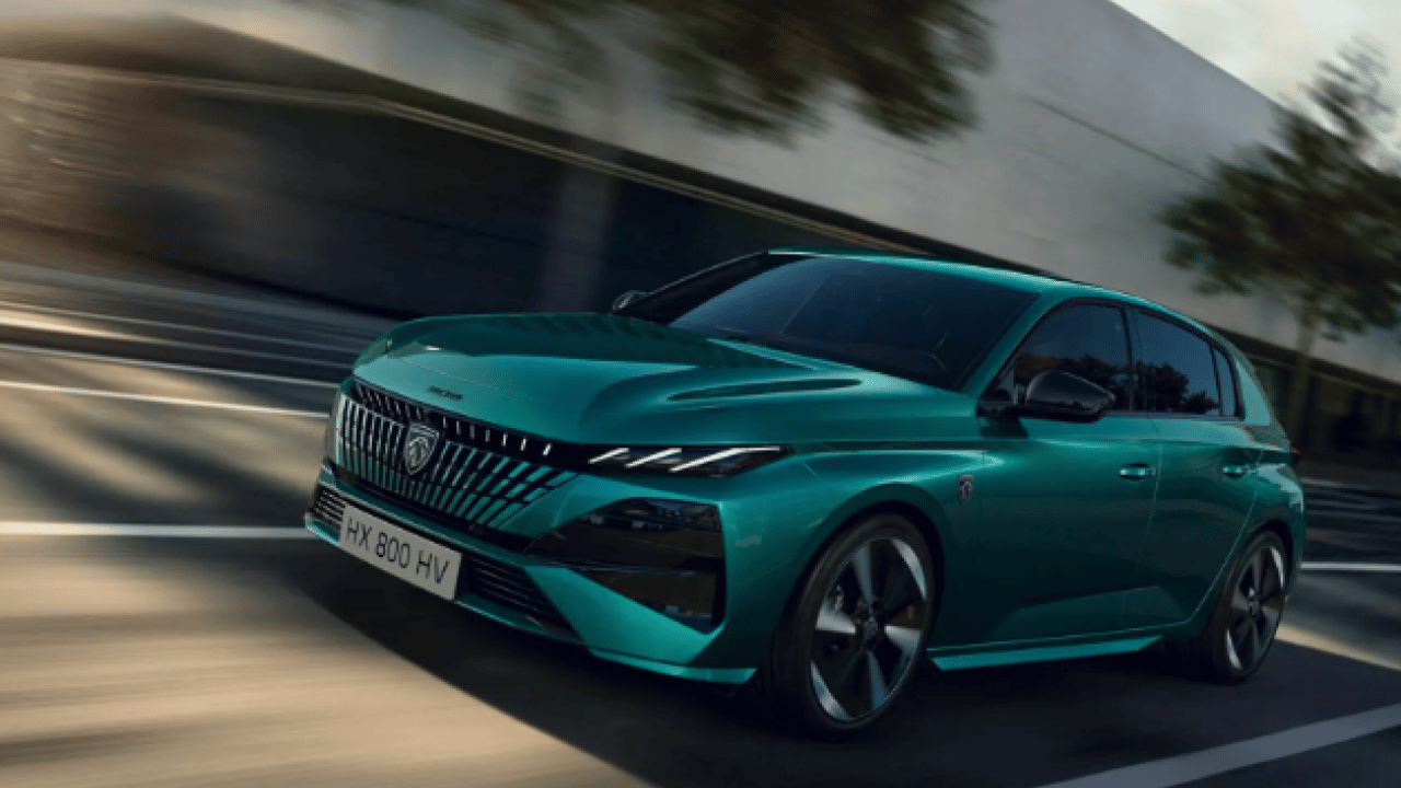 Foto - Yenilenmiş modeli satışa çıkıyor! Logo detayı dikkat çekti!