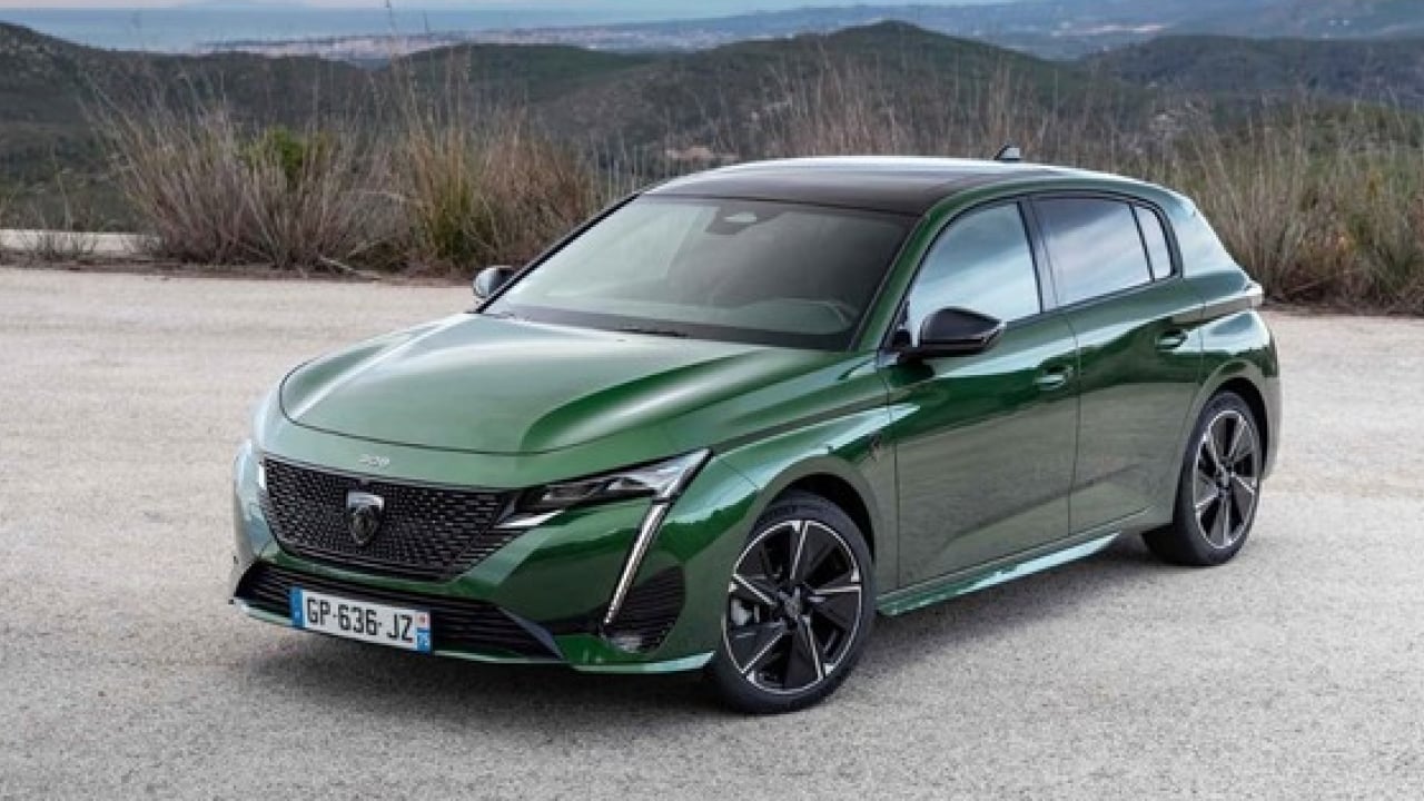 Foto - Yenilenmiş modeli satışa çıkıyor! Logo detayı dikkat çekti!