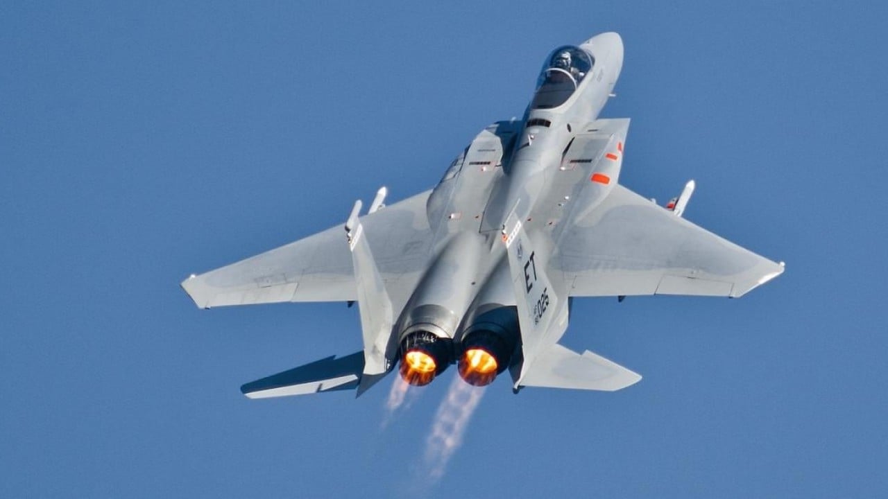 Foto - 'Yenilmez', 'hiç kayıp vermedi' deniyordu! Müslüman ülke F-15 savaş uçağını ateşe verdi