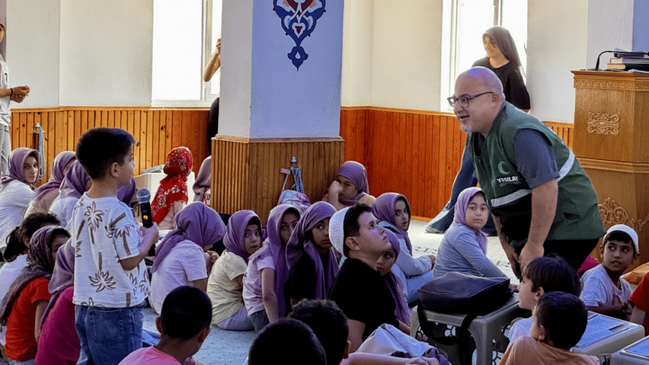 Foto - Yeşilay, Kur’an kurslarında sunum yaptı: Öğrencilere bağımlılıkla mücadele eğitimi