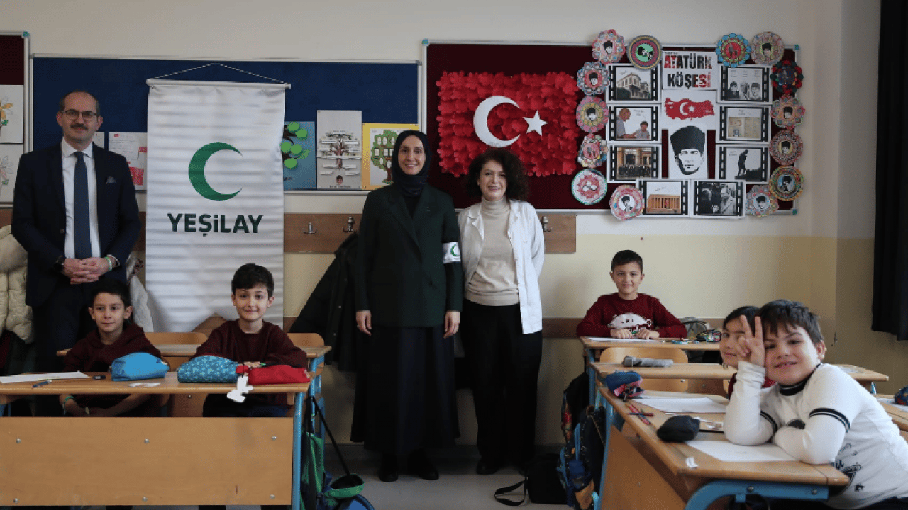 Foto - Yeşilay'ın 106. kuruluş yıldönümünde ilk ders zili bağımsız bir gelecek için çaldı