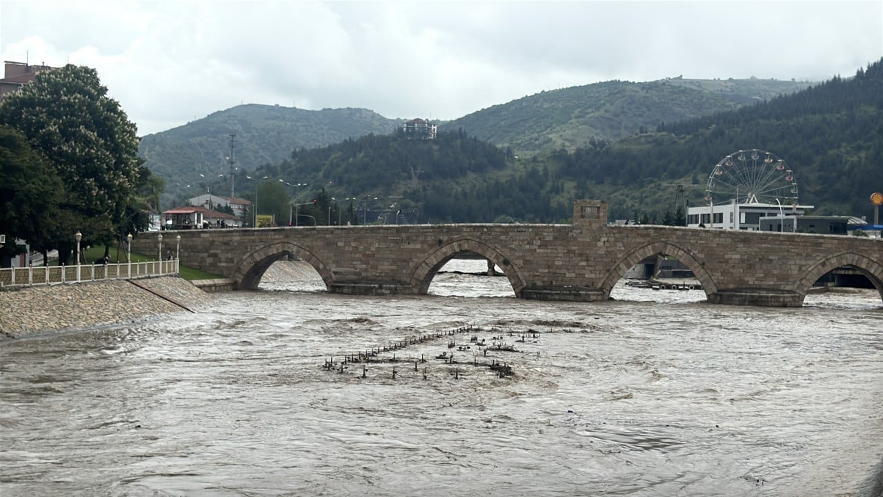 Foto - Yeşilırmak Nehri'nde tahliye çalışmaları