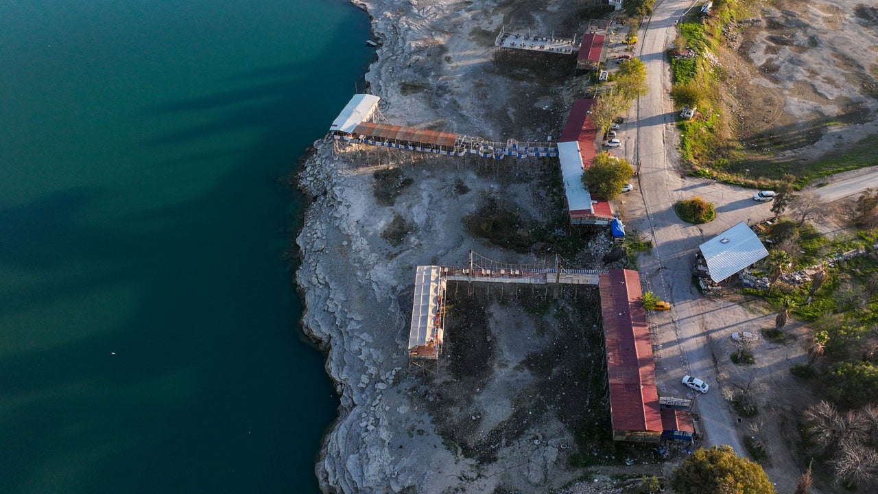 Foto - Yıkım kararı alındı! Göl kıyısındaki işgale son 