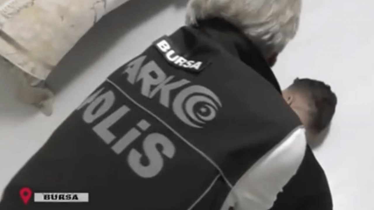 Yılbaşı planı yapan uyuşturucu çetesi çökertildi: Zehir tacirlerine şafak baskını