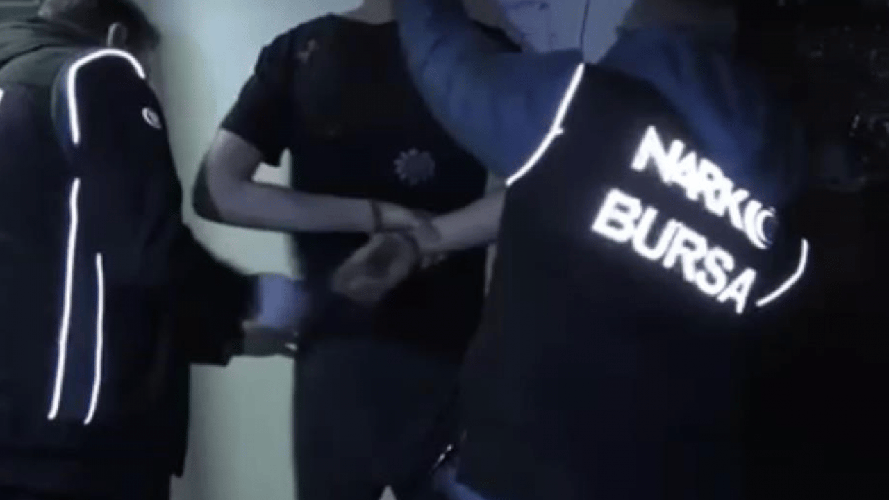 Foto - Yılbaşı planı yapan uyuşturucu çetesi çökertildi: Zehir tacirlerine şafak baskını