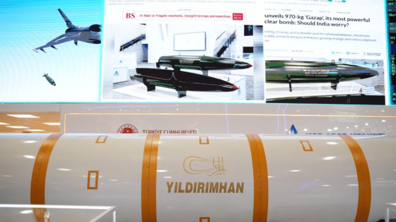 Foto - ‘YILDIRIMHAN’ fuarın en dikkat çekici teknolojisi oldu! Hedef nerede olursa olsun, yıldırım gibi iniyor! 1 dakikada Tel Aviv'e ulaşabiliyor