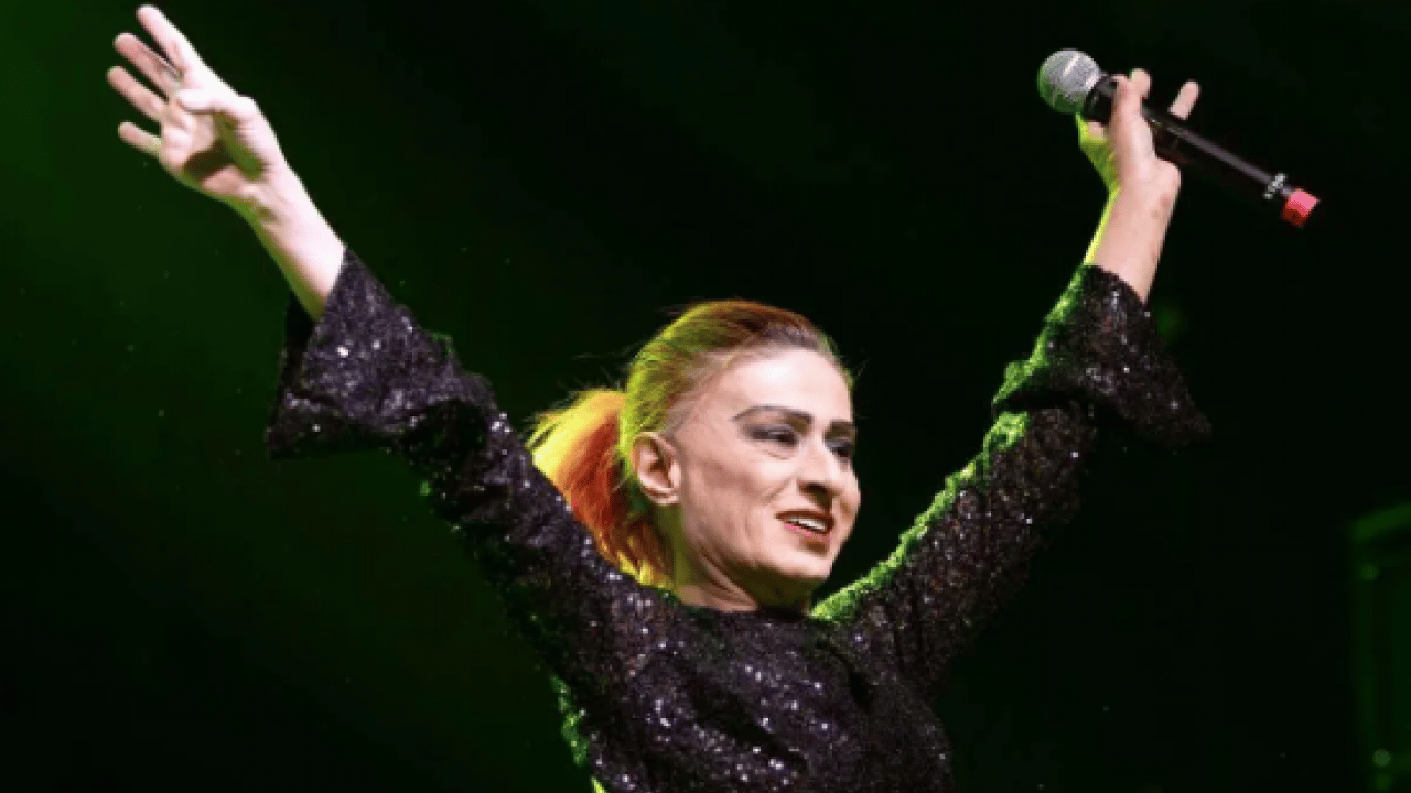Foto - Yıldız Tilbe isyan etti: Çocuklar kötü etkileniyor!