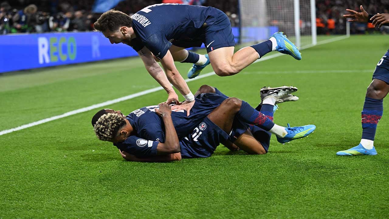 Foto - Yıldızlar karşılaştı! UEFA Şampiyonlar Ligi’nde 9 gollü maç