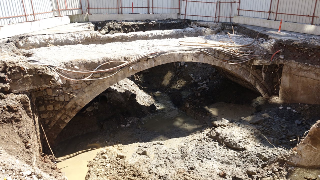 Foto - Yıllarca yolun altında kaldı! Rize’de 200 yıllık köprü yeniden ortaya çıktı