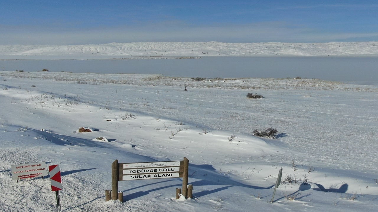 Foto - Yıllardır anlatılıyor… Efsanelere konu olan göl bu hale geldi