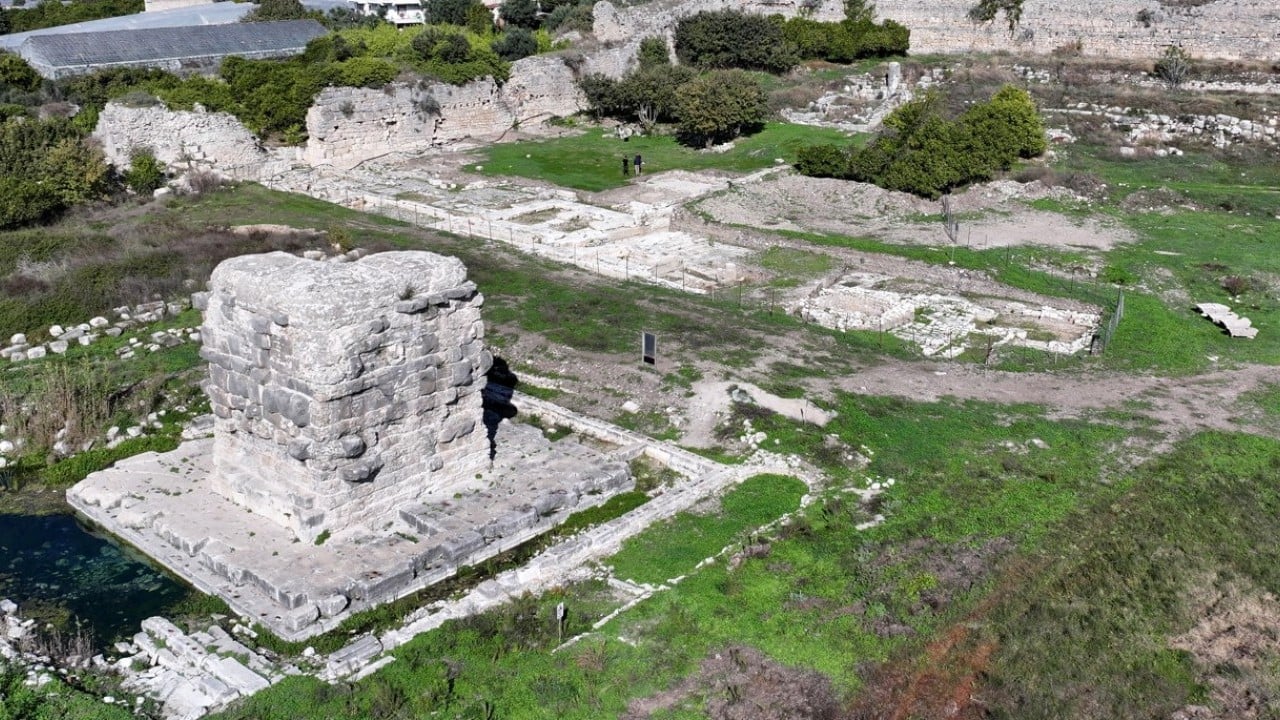 Foto - Yıllardır aranıyordu! Limyra Antik Kenti'nde Zeus Tapınağı bulundu