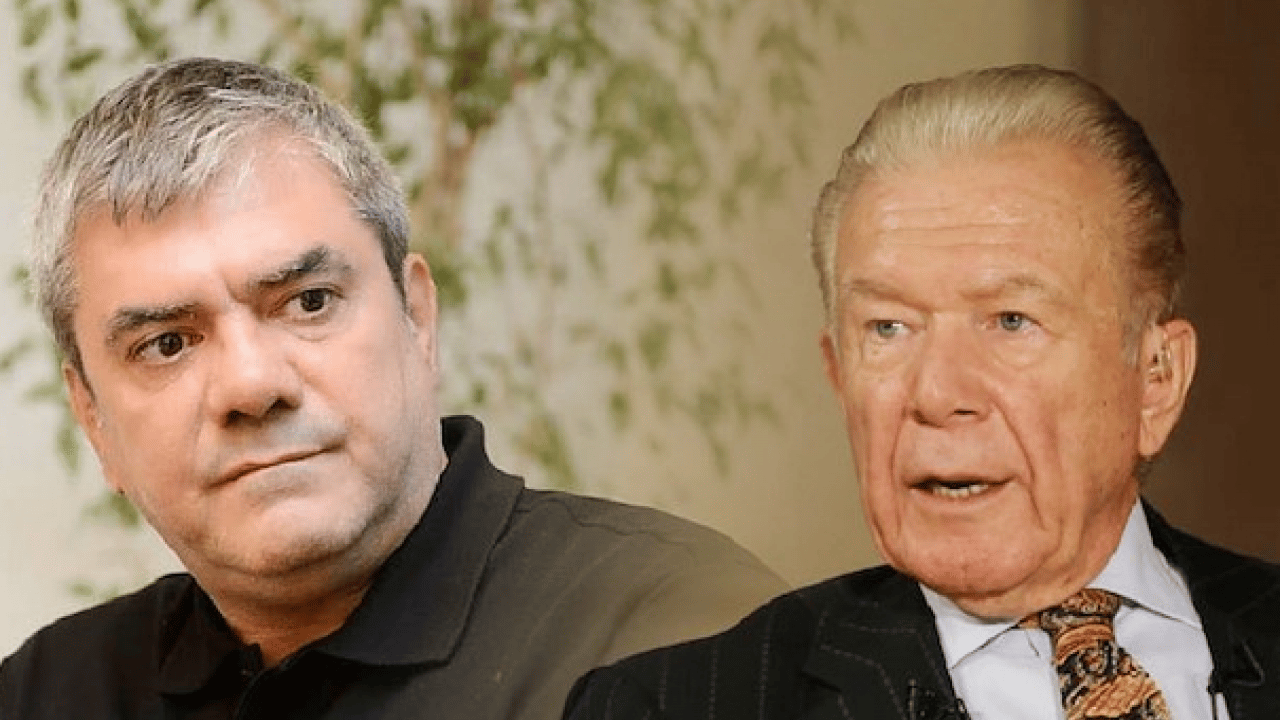 Foto - Yılmaz Özdil ağzına geleni söyledi: 'Gazetecilik ayaklarına yatması utanç verici!'