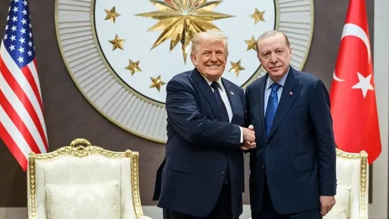 Foto - Yılmaz Vural'dan Erdoğan'ın verdiği silahla ilgili olay sözler: Kendilerini vursunlar diye mi verdik acaba?