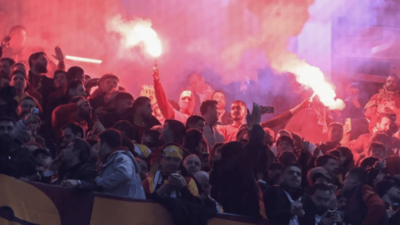 Foto - Yine aynı felaket mi? Fenerbahçe şampiyonluğu hep bu ayda havlu atıyor: Cevap böyle anlatıldı