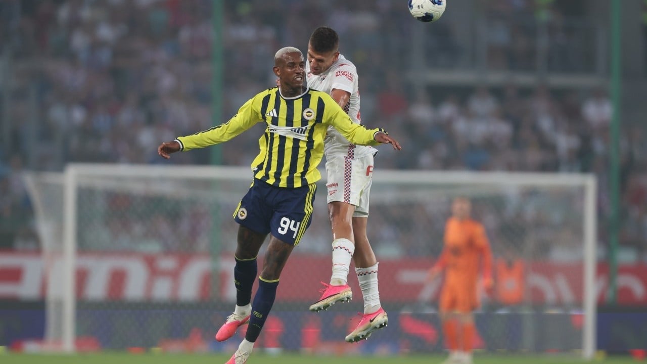 Foto - Yine aynı hikaye mi? Yine geç kalınacak mı? Fenerbahçe santrfor almayacak mı? Şampiyonlar Ligi hayal olur