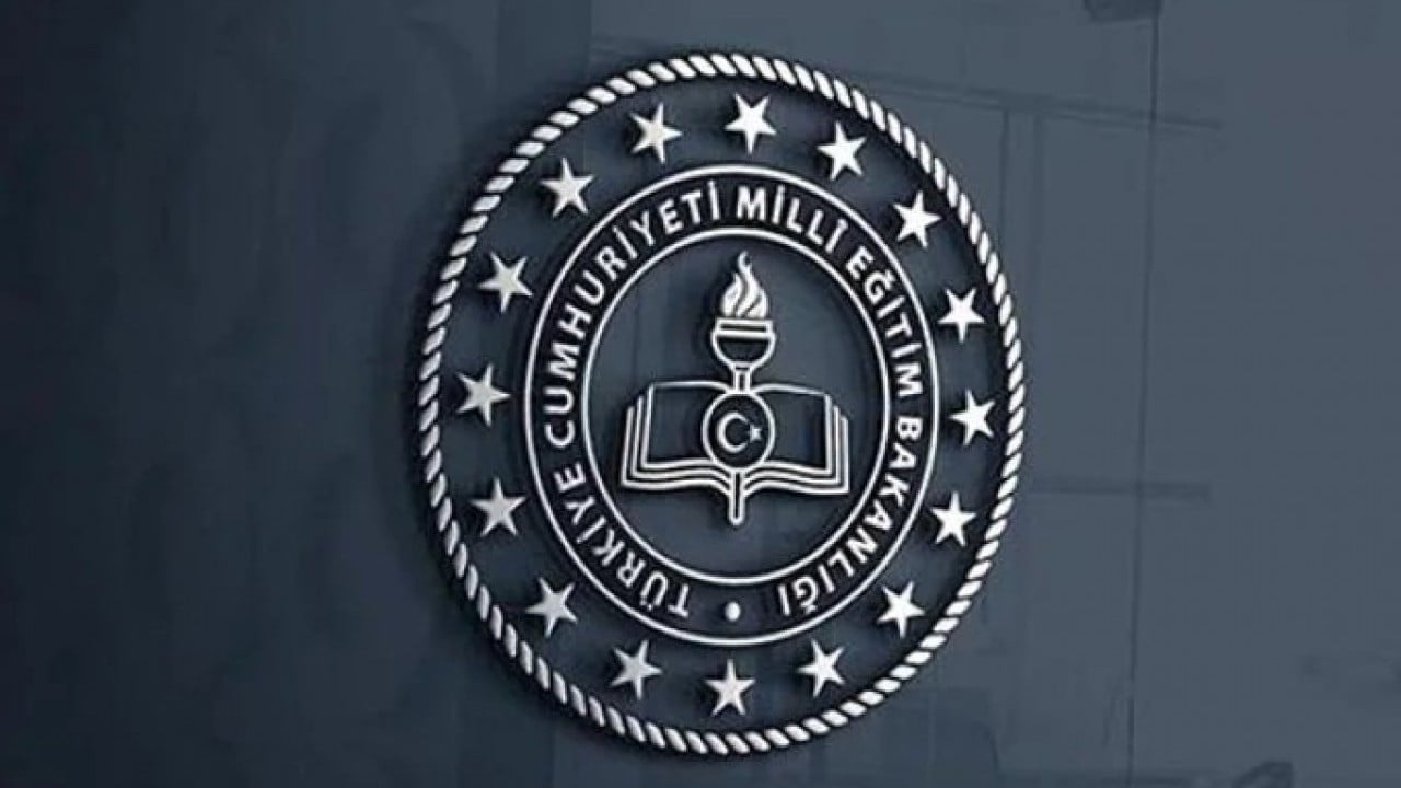 Foto - Yine aynı terane: Atatürk fotoğrafı kaldırıldı