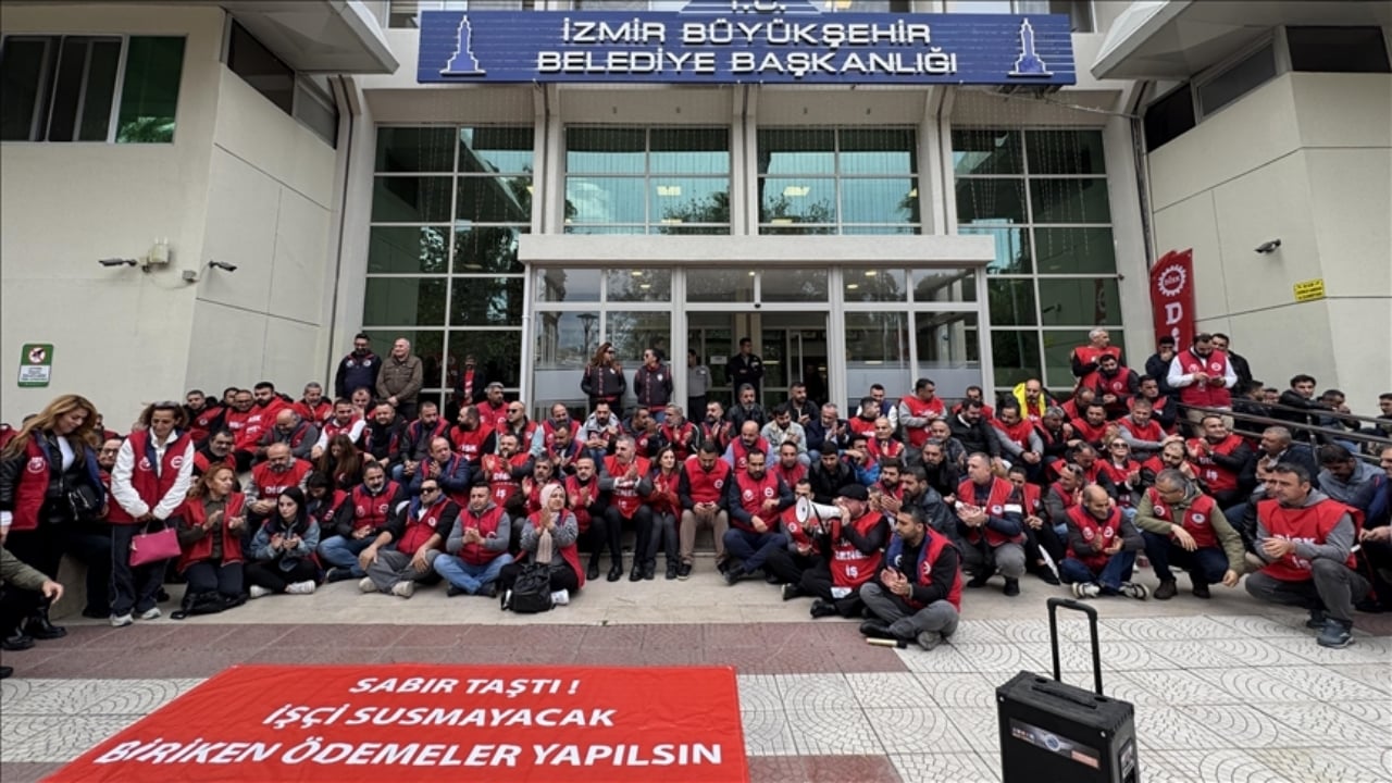 Foto - Yine CHP’li belediye, yine rezalet! İşçiler ayağa kalktı