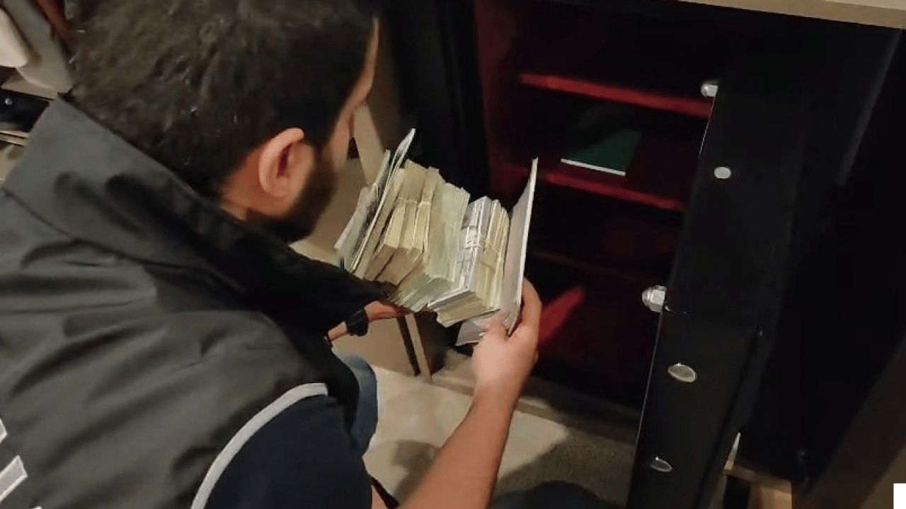 Foto - Yiyin efendiler yiyin! Bu halk hesabını soracak elbet