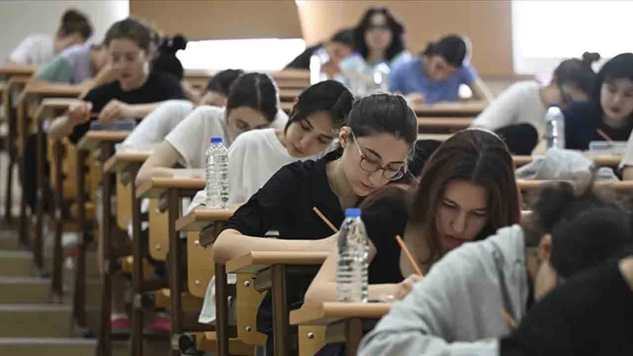 YKS’de yeni düzen: Aynı sınıf tarih oldu