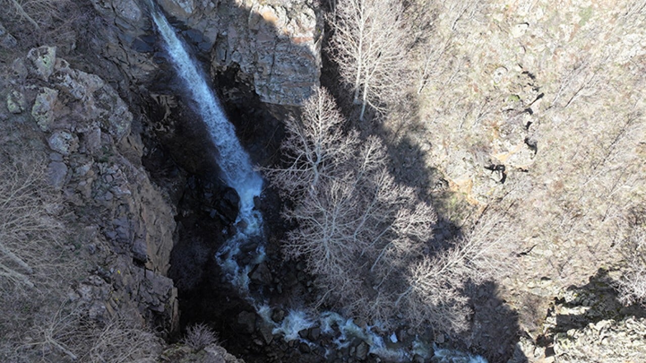 Foto - Yoğun yağışlar canlandırdı 10 yıl suya hasret kalan şelale gürül gürül aktı