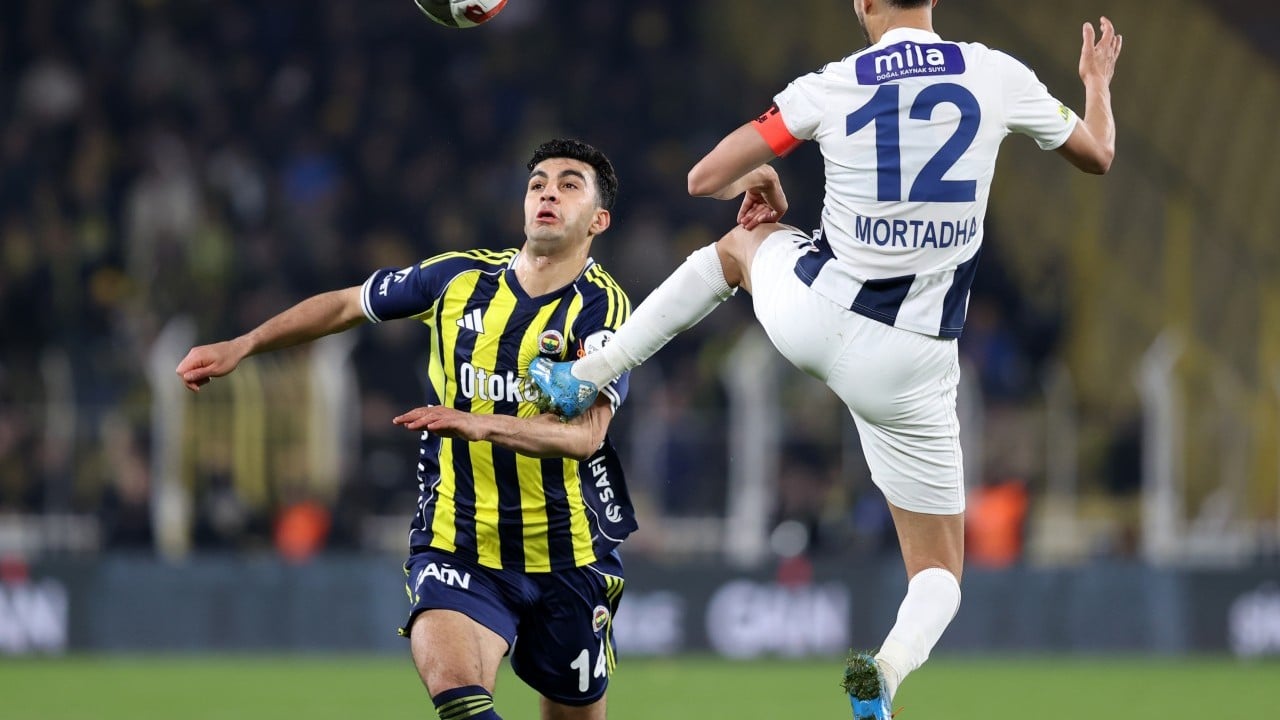 Foto - Yok artık! Ahmet Çakar öyle şeyler söyledi ki: 'Fenerbahçe maçında sahada iki top vardı'