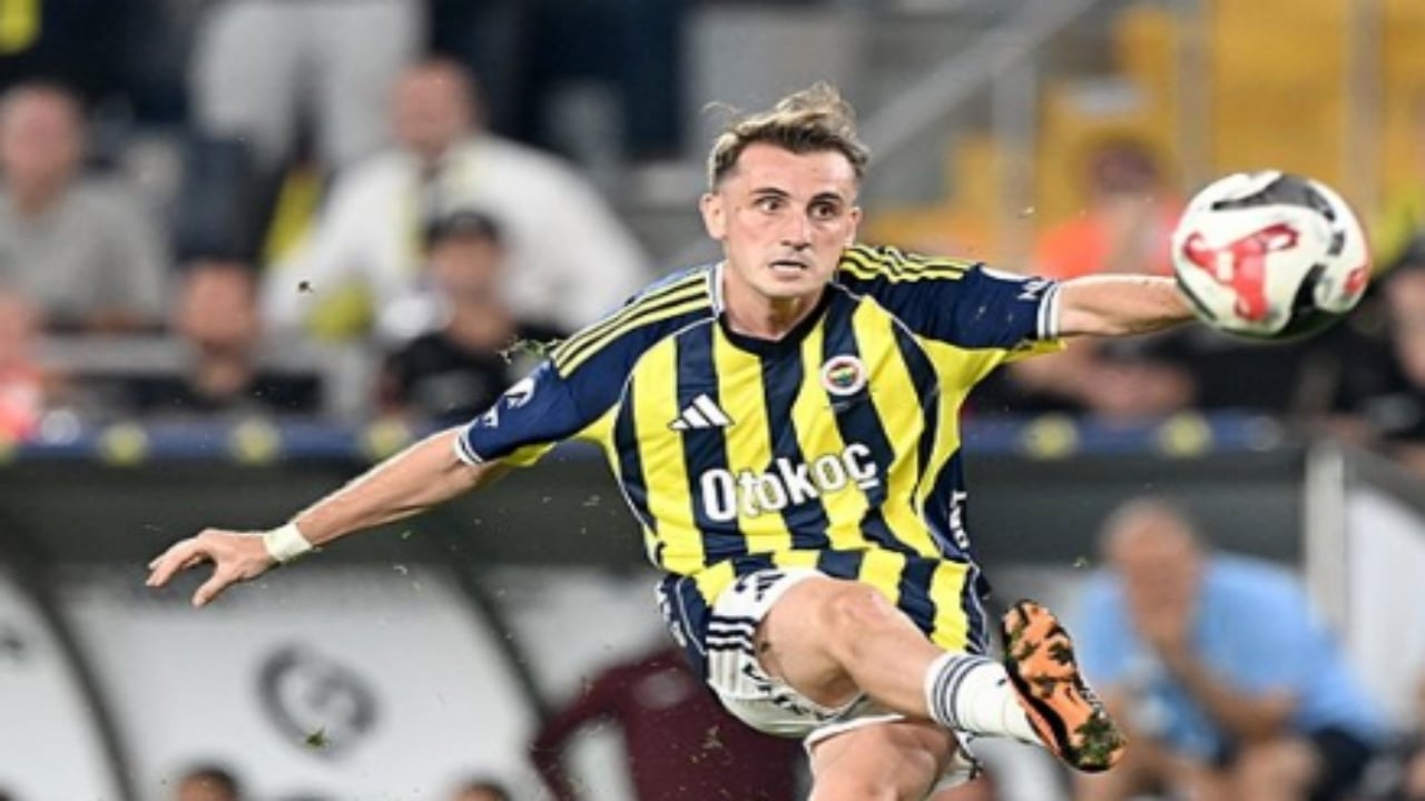 Foto - Yok artık Kerem Aktürkoğlu! Yaptığını duyanlar inanamıyor