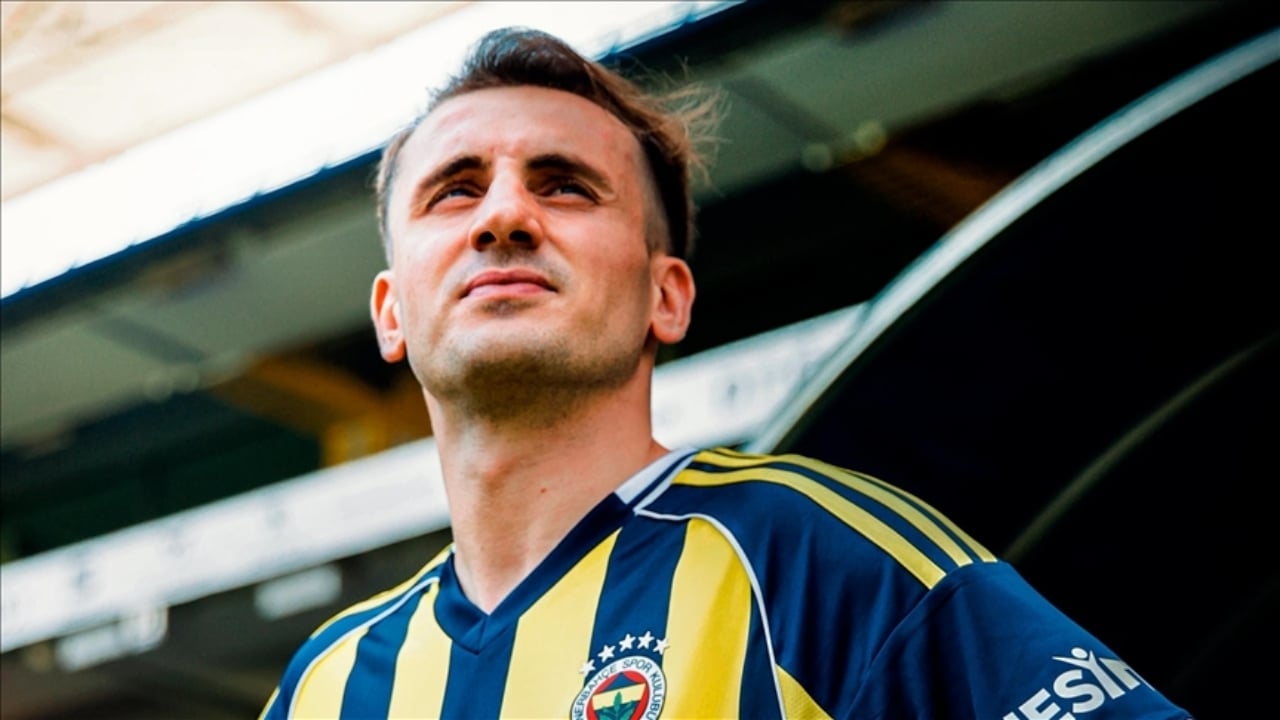 Foto - Yok artık Kerem Aktürkoğlu! Yaptığını duyanlar inanamıyor