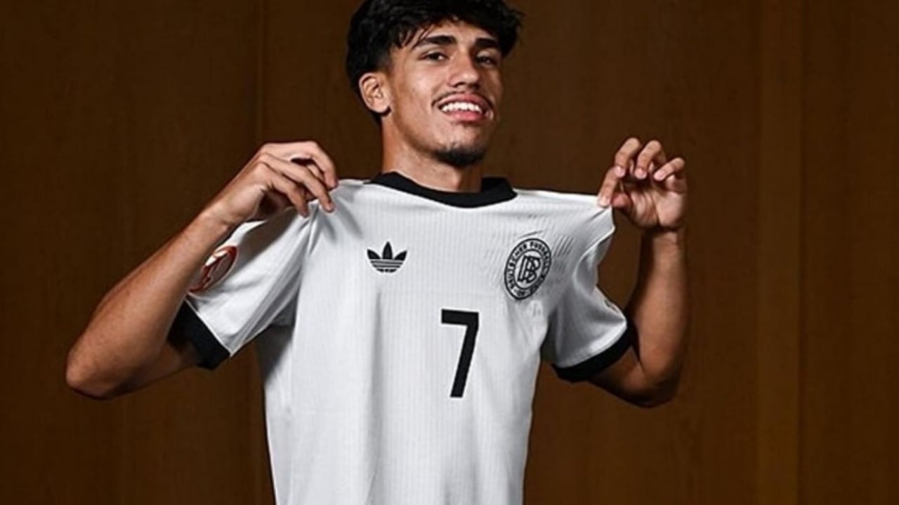 Foto - Yok böyle bir transfer çalımı! Galatasaray getirdi, Fenerbahçe kaptı