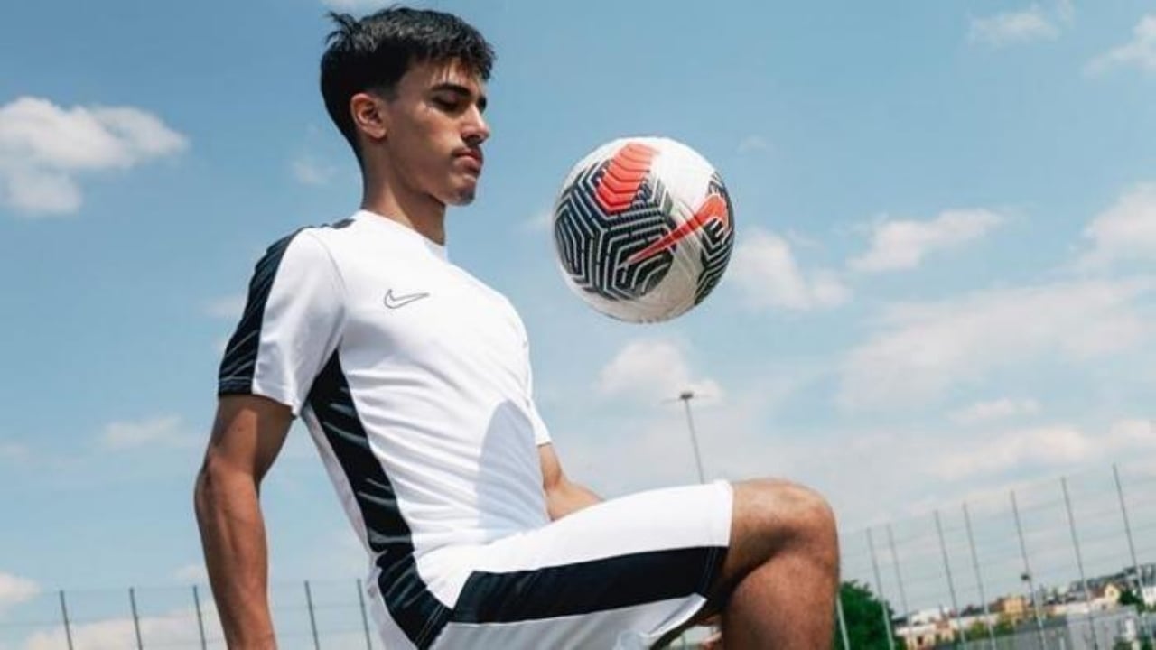 Foto - Yok böyle bir transfer çalımı! Galatasaray getirdi, Fenerbahçe kaptı