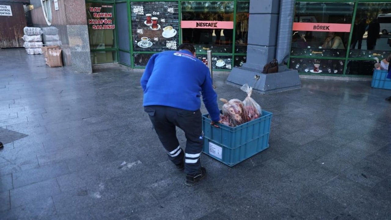 Foto - Yolcu otobüsüyle uygunsuz şartlarda taşınan çeyrek ton ete el konuldu Böyle rezalet görülmedi