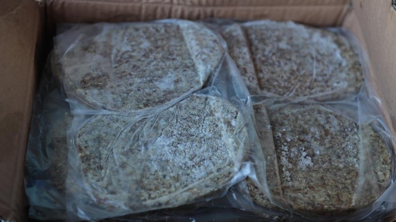 Foto - Yolcu otobüsüyle uygunsuz şartlarda taşınan çeyrek ton ete el konuldu Böyle rezalet görülmedi