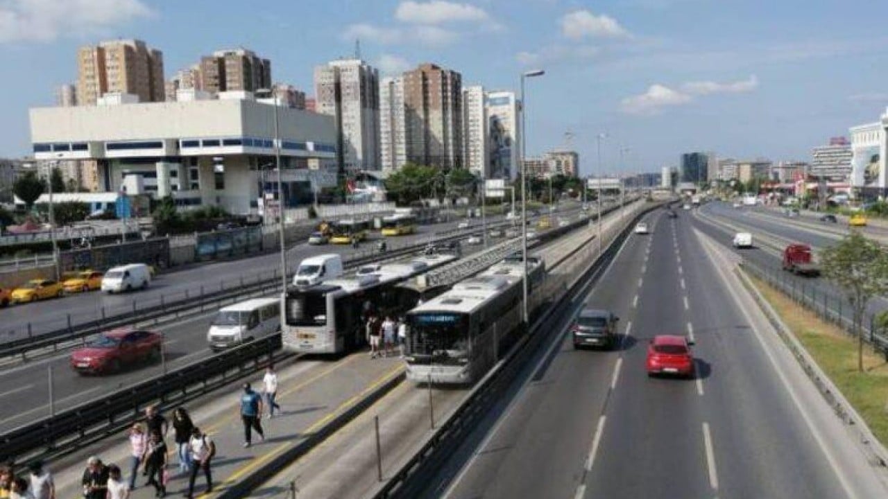 Foto - Yolları görenler şaşırıyor! İstanbul Bu Manzarayı Çok Özledi